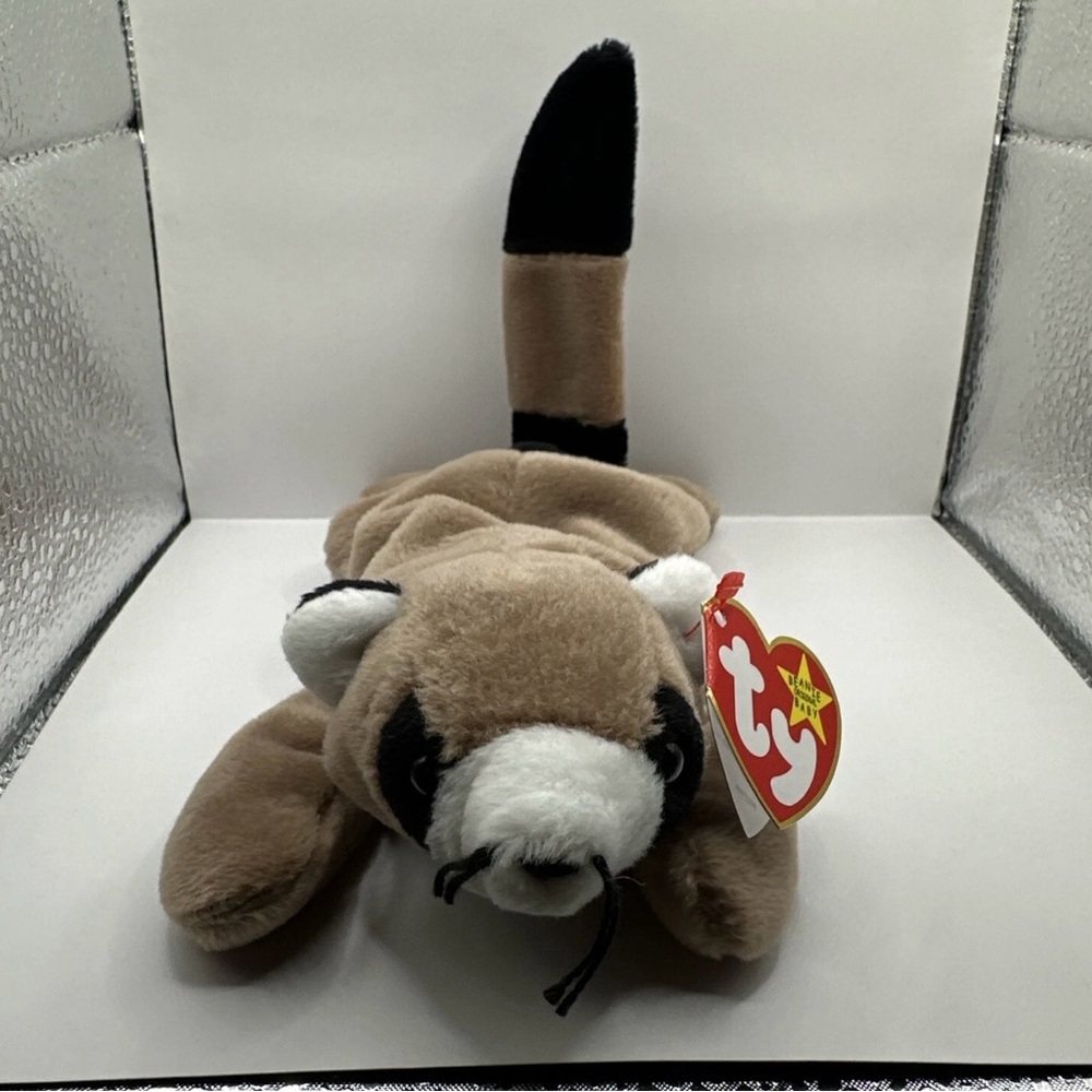 Ringo the Raccoon Beanie Baby NWT